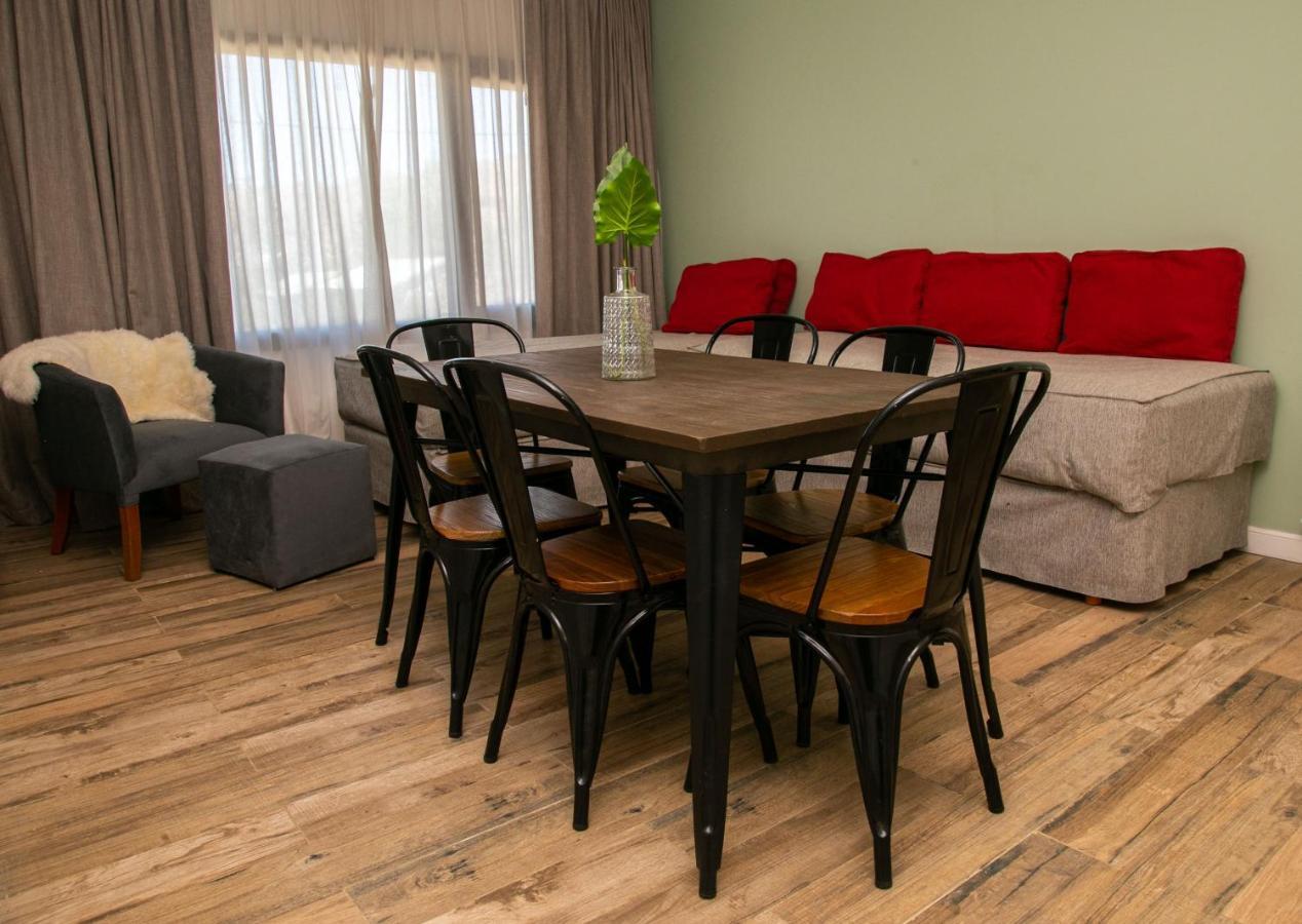 Senderos Aparts & Suites El Chalten Bagian luar foto