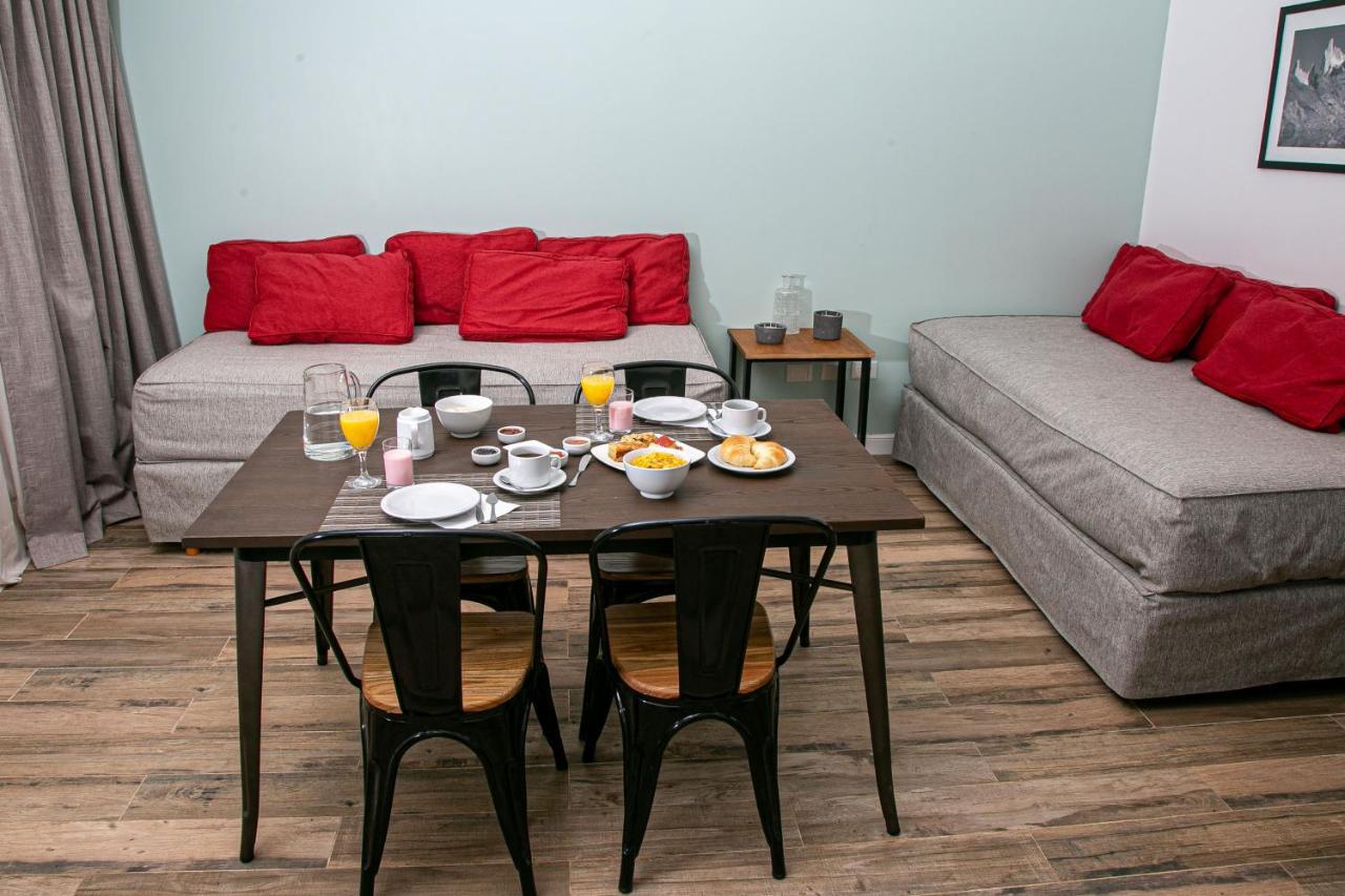 Senderos Aparts & Suites El Chalten Bagian luar foto