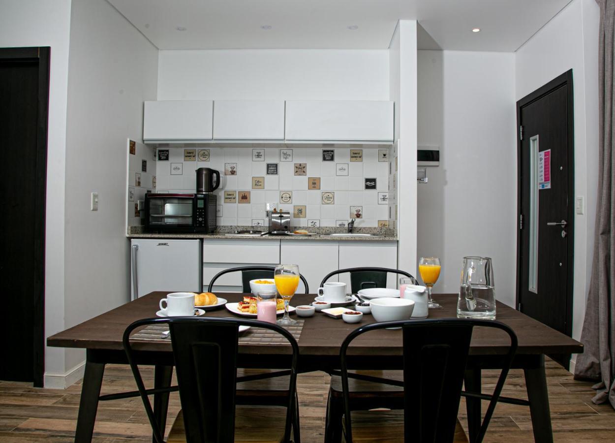 Senderos Aparts & Suites El Chalten Bagian luar foto