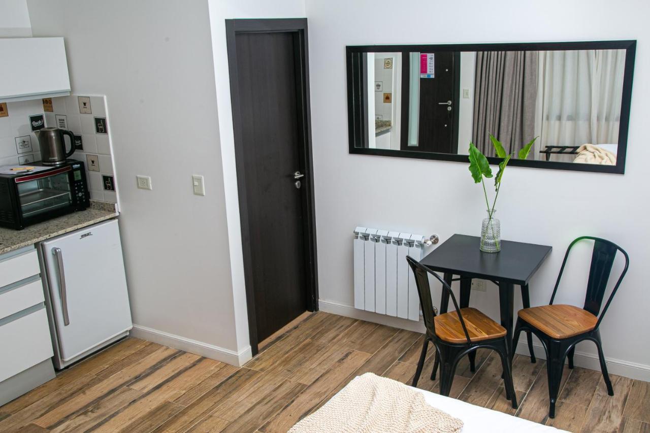 Senderos Aparts & Suites El Chalten Bagian luar foto