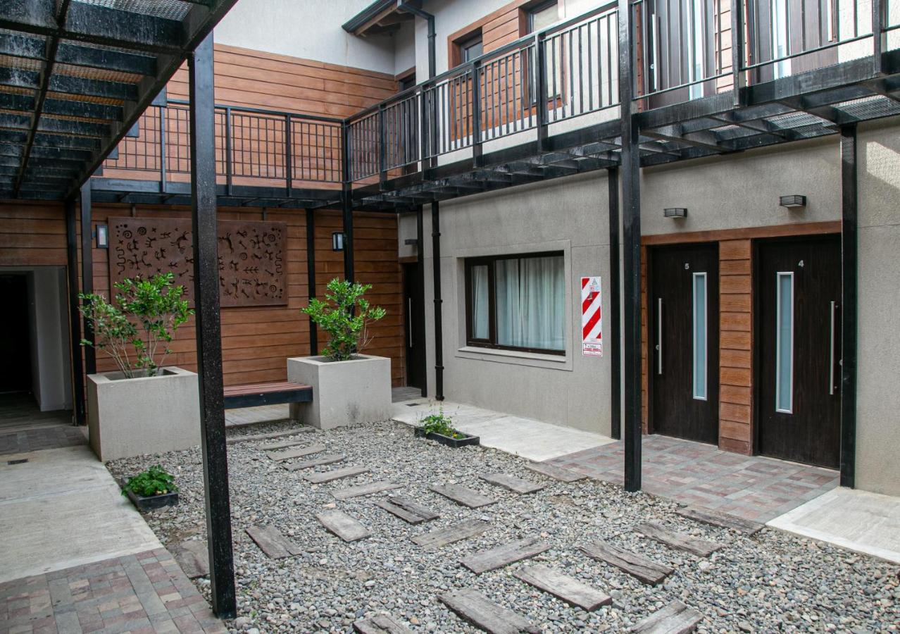 Senderos Aparts & Suites El Chalten Bagian luar foto