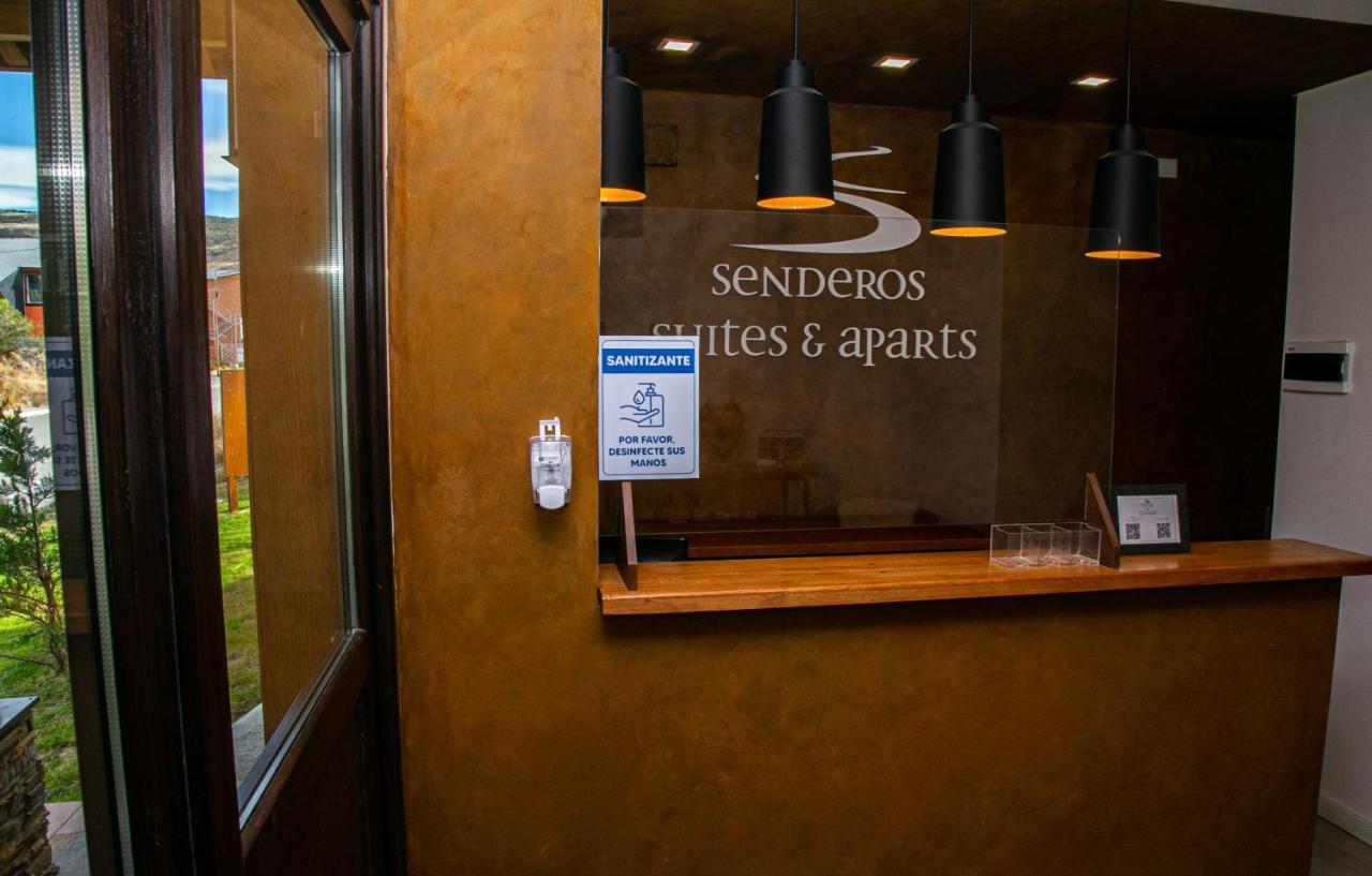 Senderos Aparts & Suites El Chalten Bagian luar foto