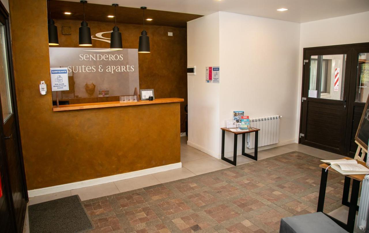 Senderos Aparts & Suites El Chalten Bagian luar foto